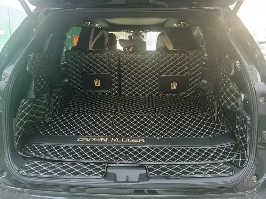 Toyota Crown Kluger 2022 из CN, фото 4