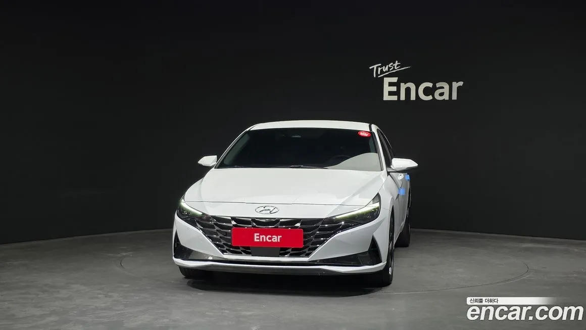 Hyundai AVANTE — фото 3