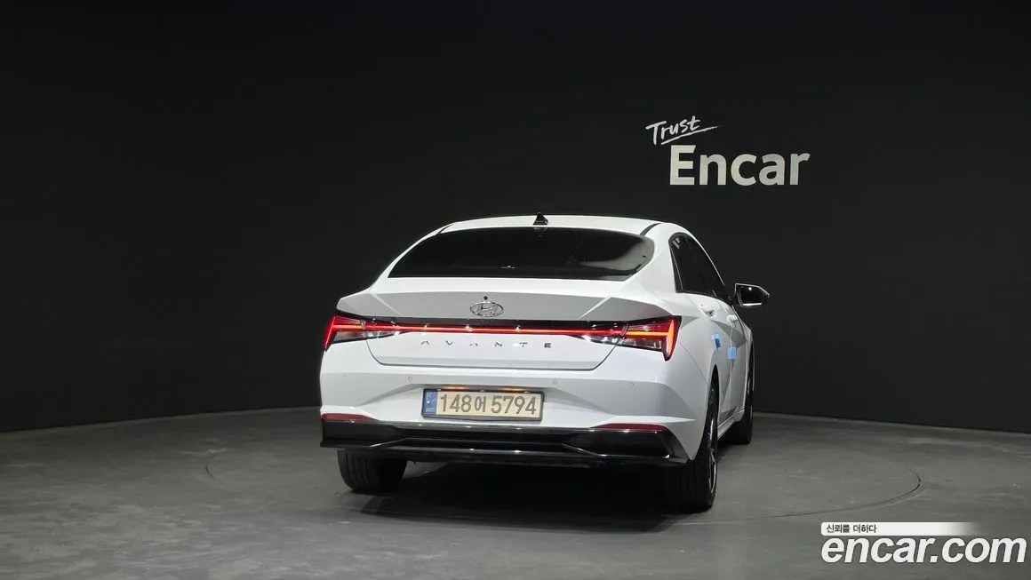 Hyundai AVANTE — фото 4