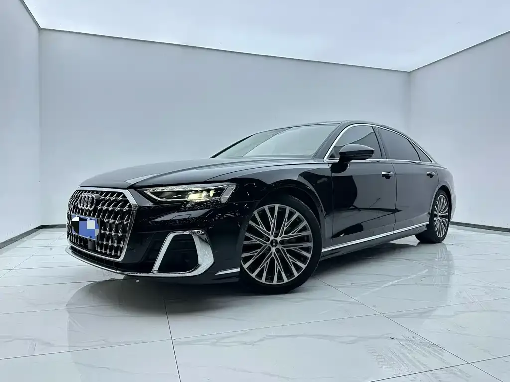 Audi A8 2023 из CN, фото 1