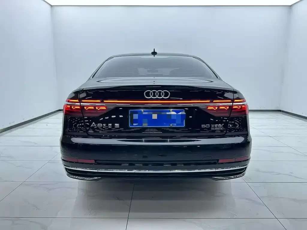 Audi A8 2023 из CN, фото 5