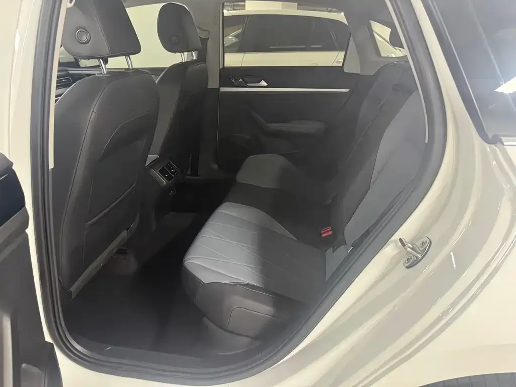 Volkswagen Lavida 2024 из CN, фото 10