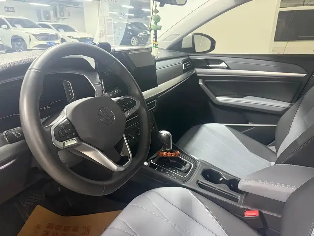 Volkswagen Lavida 2024 из CN, фото 7
