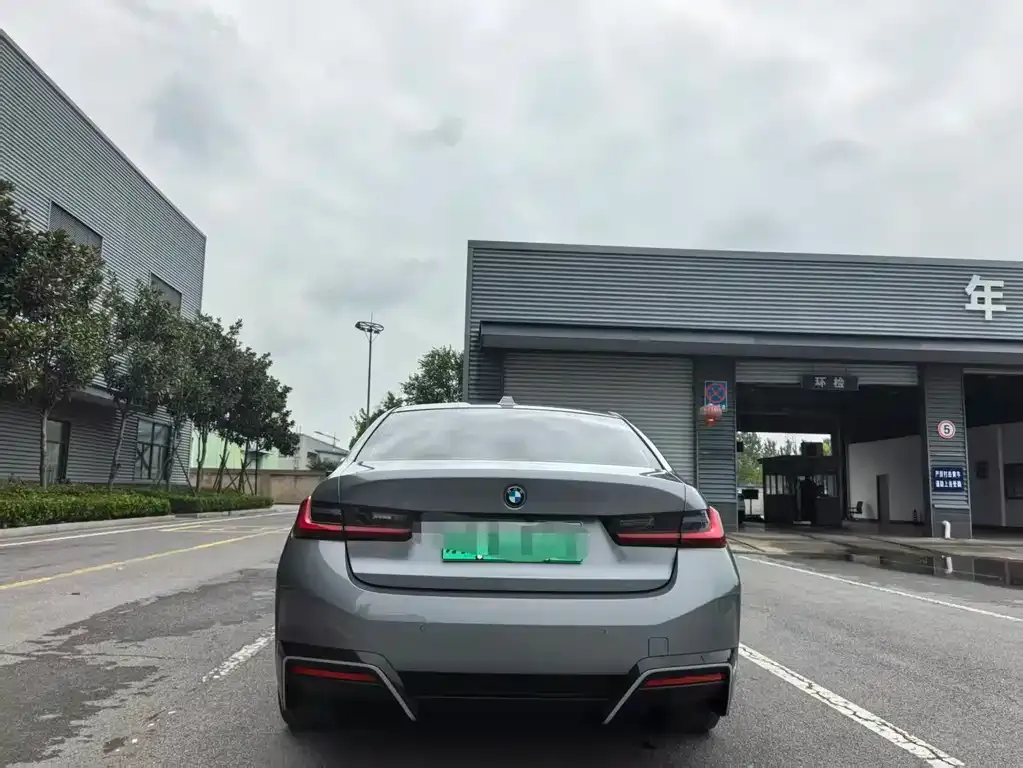 BMW i3 2023 из CN, фото 4