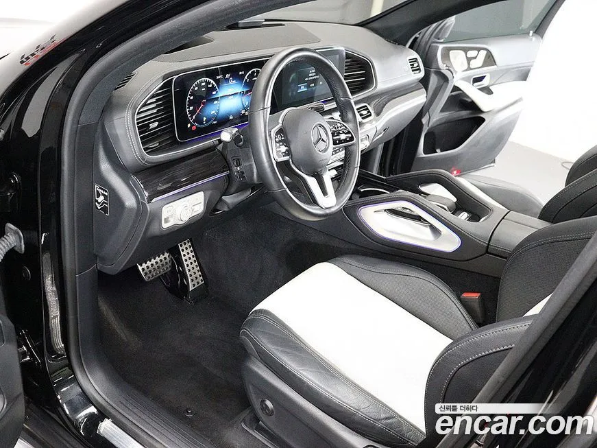 Mercedes-Benz GLE-Class — фото 10