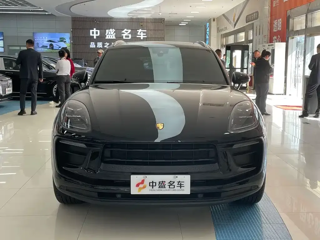 Porsche Macan 2024 из CN, фото 2