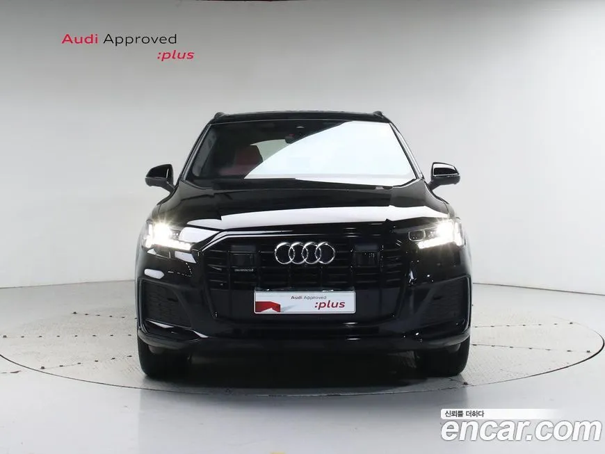 Audi Q7 2023 из KR, фото 3