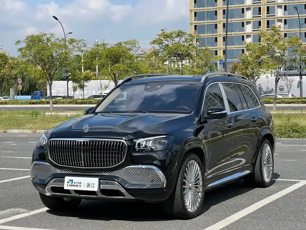 Mercedes-Benz GLS — фото 1