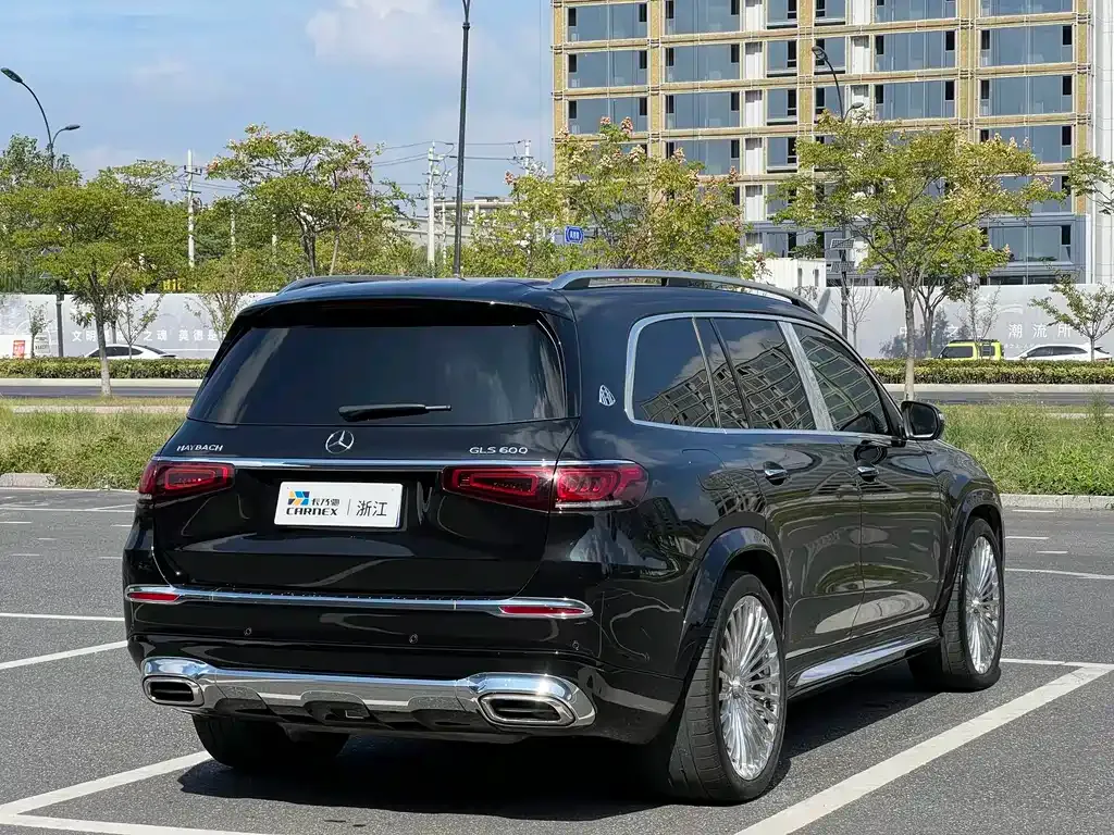 Mercedes-Benz GLS — фото 5