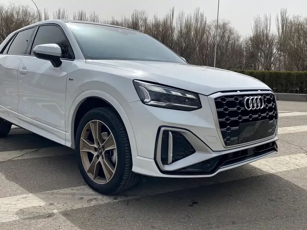 Audi Q2L 2022 из CN, фото 2