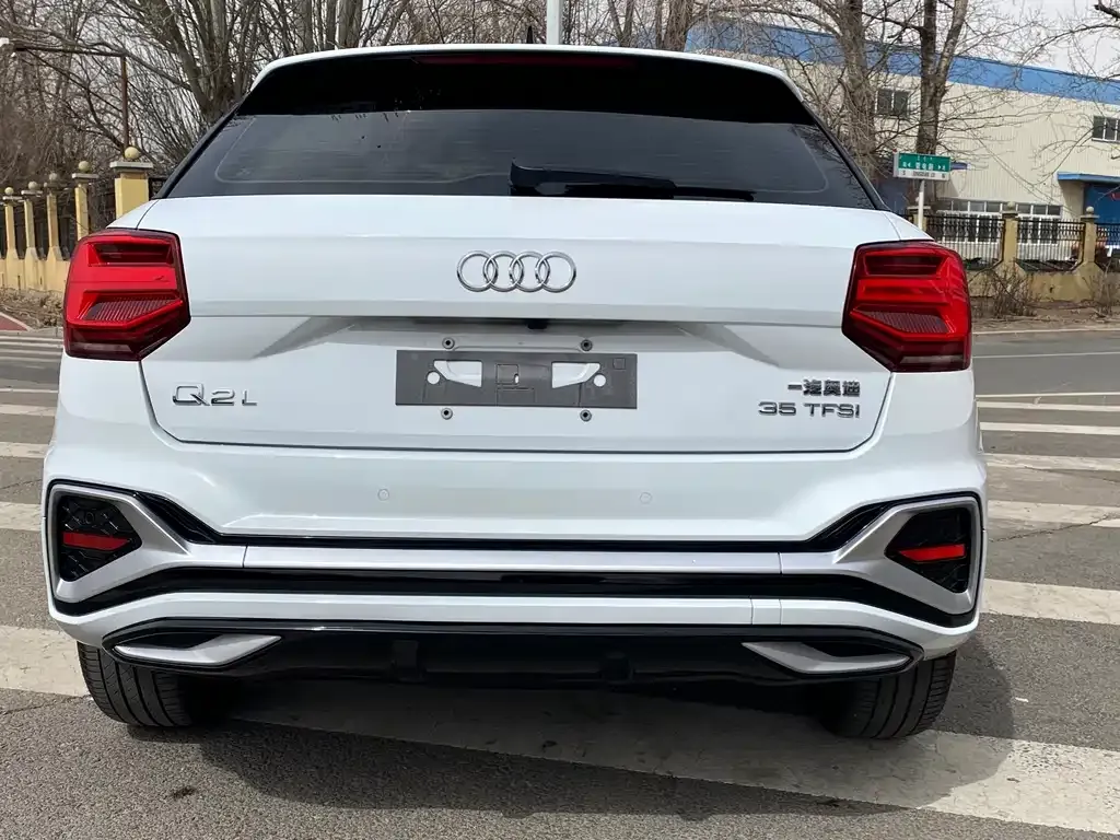 Audi Q2L 2022 из CN, фото 5