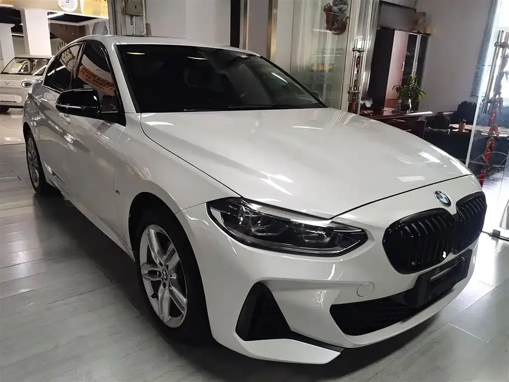 BMW 1 Series — фото 10