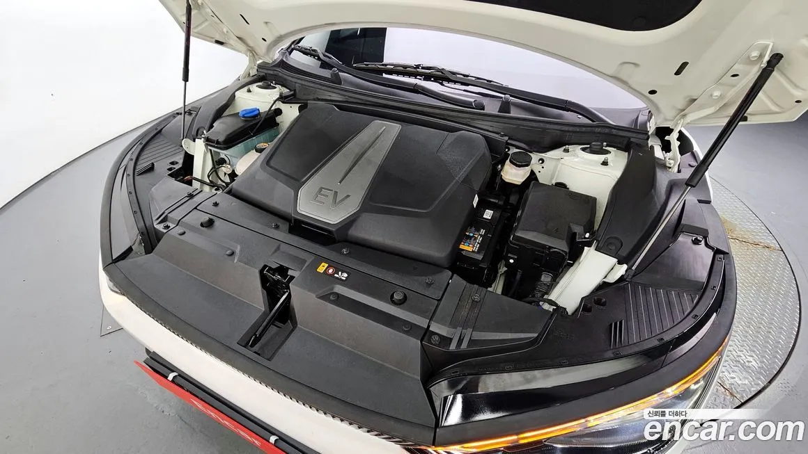 Kia EV6 2022 из KR, фото 6