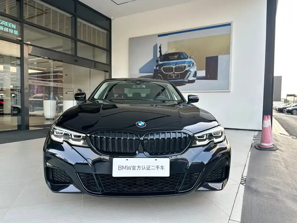 BMW 3 Series 2022 из CN, фото 3