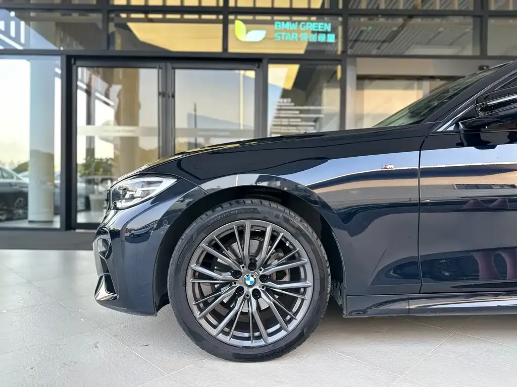 BMW 3 Series 2022 из CN, фото 7