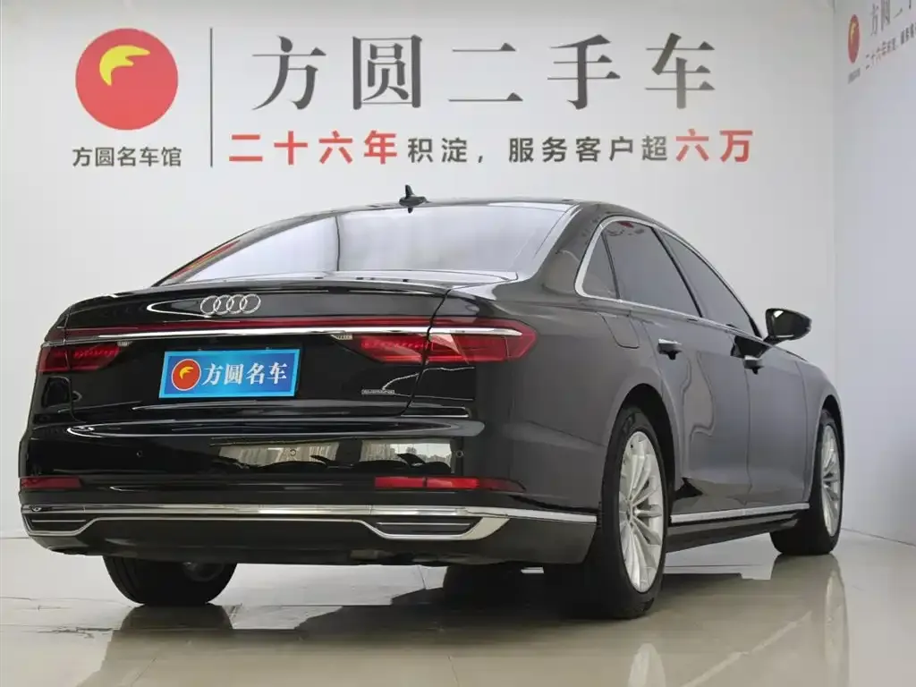 Audi A8 2021 из CN, фото 3