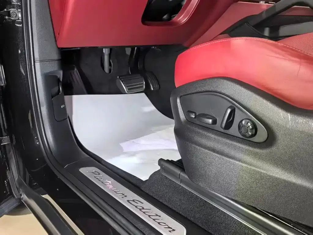Porsche Cayenne Hybrid 2023 из CN, фото 9