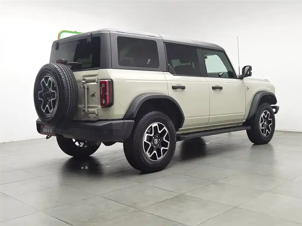 Ford Bronco 2024 из CN, фото 2