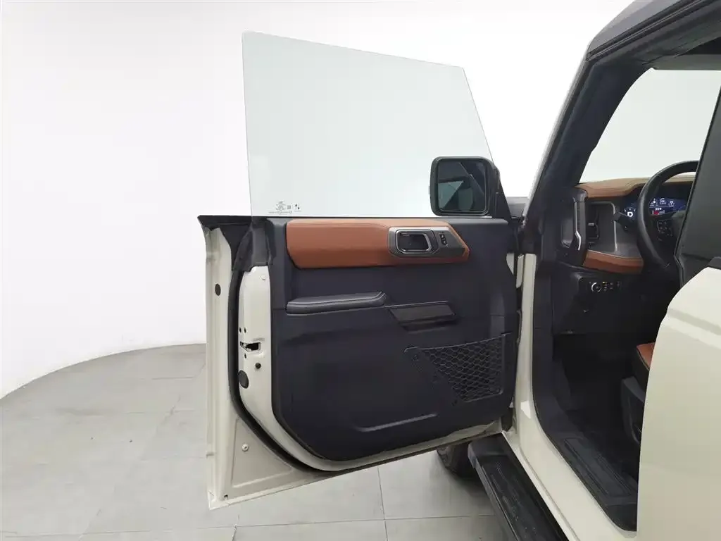 Ford Bronco 2024 из CN, фото 8