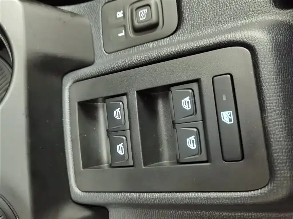 Ford Bronco 2024 из CN, фото 9