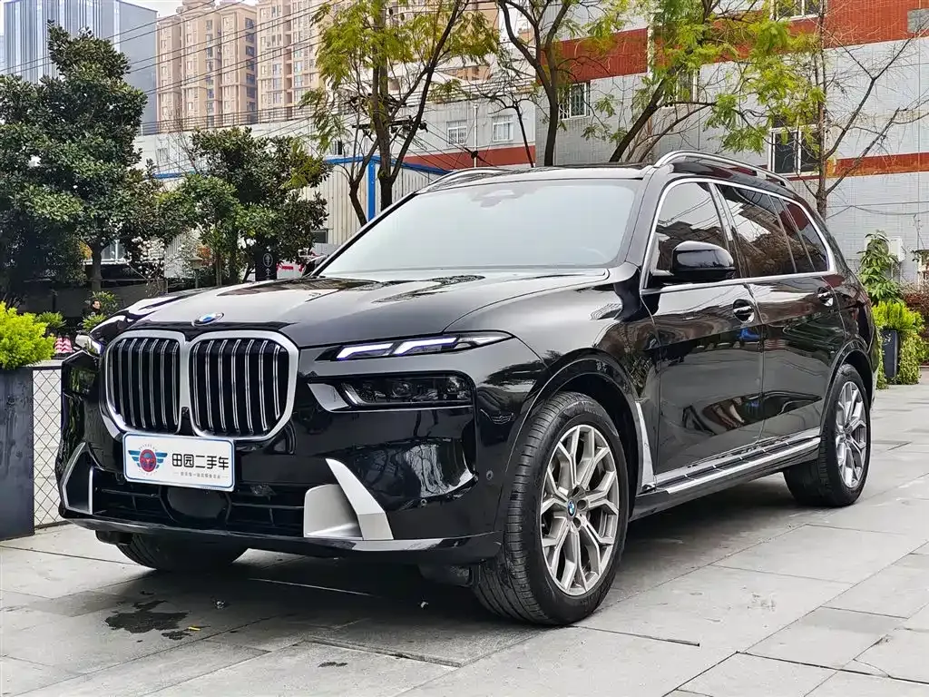 BMW X7 2023 из CN, фото 1