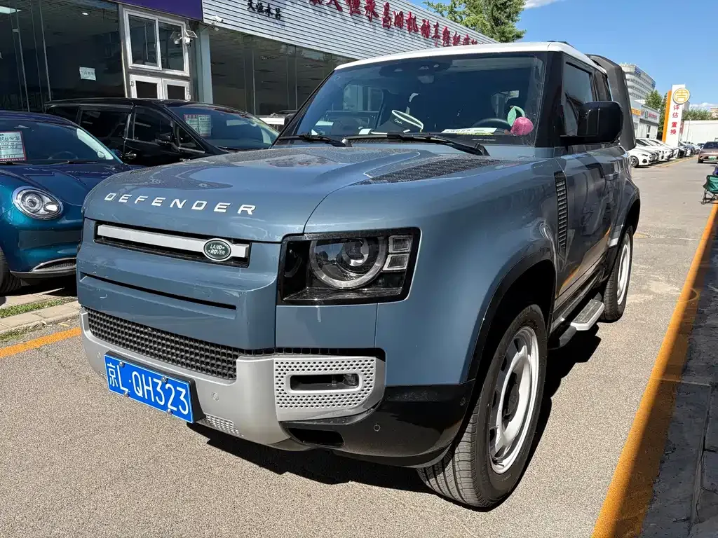 Land Rover Defender 2023 из CN, фото 1