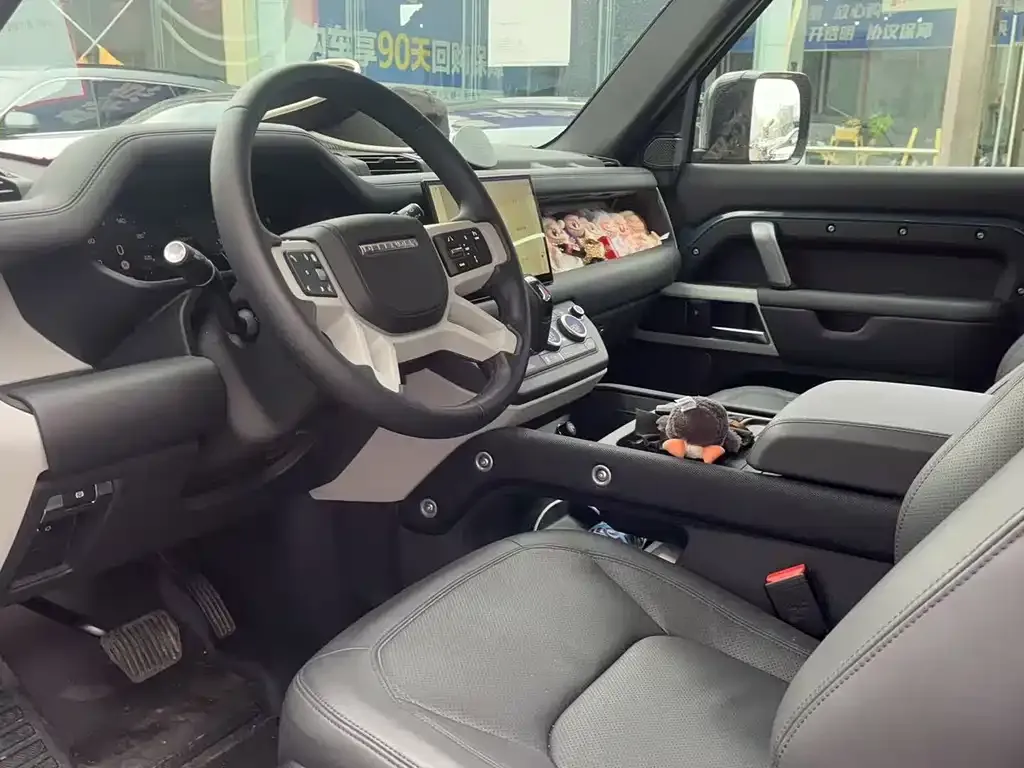 Land Rover Defender 2023 из CN, фото 6