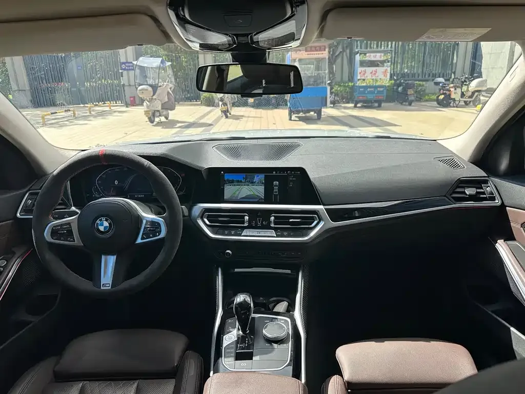 BMW 3 Series 2022 из CN, фото 7