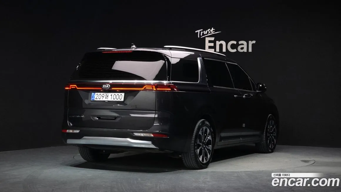 Kia Carnival 2021 из KR, фото 2