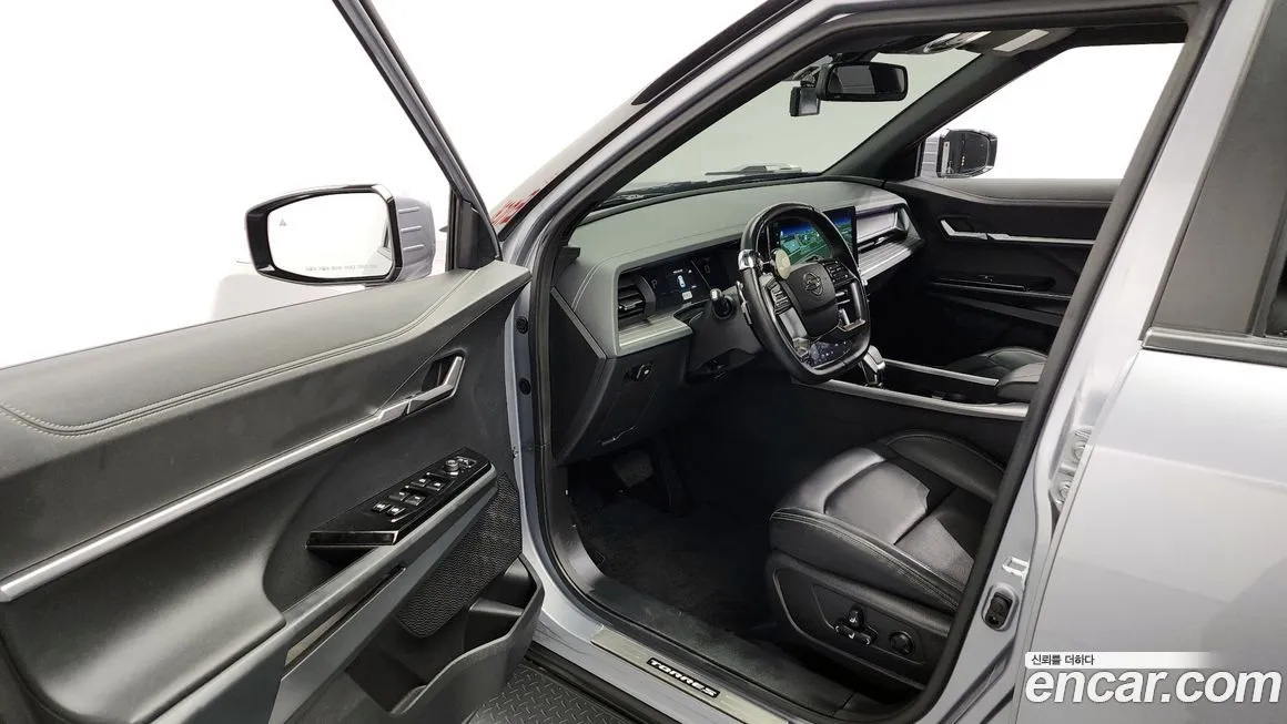 KG Mobility (Ssangyong) Torres — фото 10