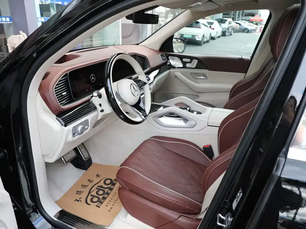Mercedes-Benz GLS 2024 из CN, фото 5