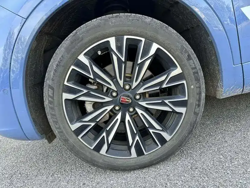 Hongqi HS5 2023 из CN, фото 10