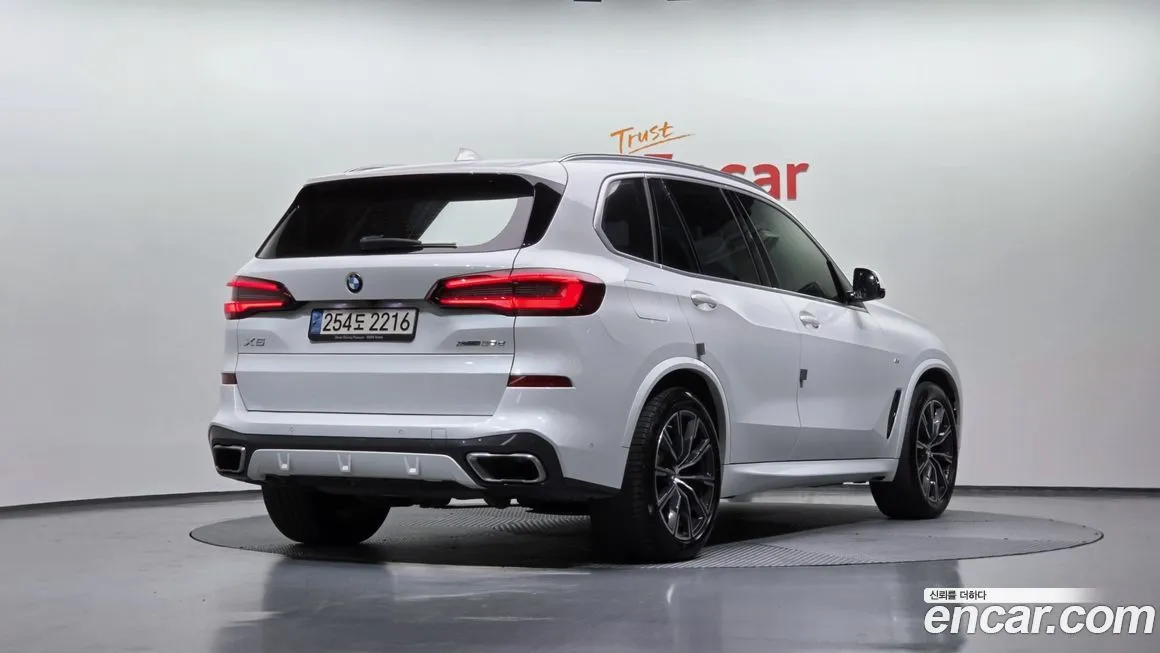 BMW X5 — фото 2