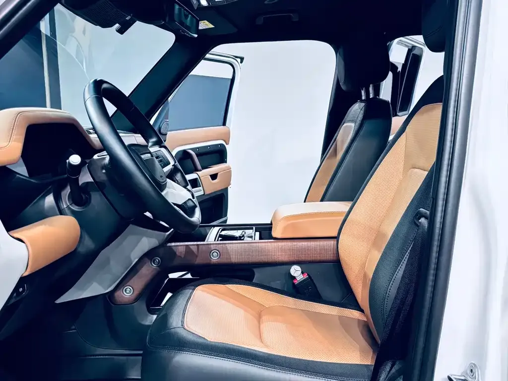 Land Rover Defender 2023 из CN, фото 6
