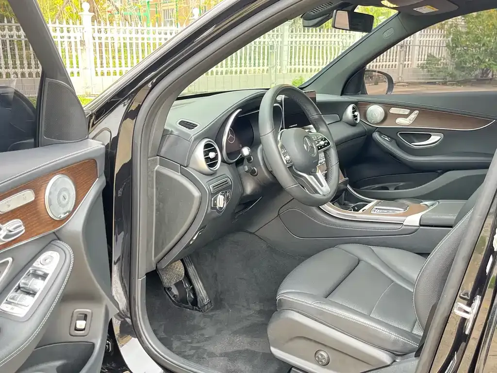 Mercedes-Benz GLC 2022 из CN, фото 10