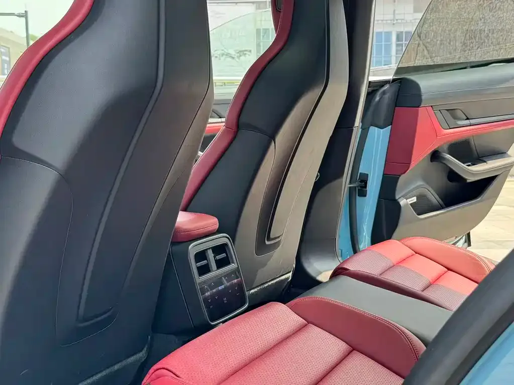 Porsche Taycan 2021 из CN, фото 10