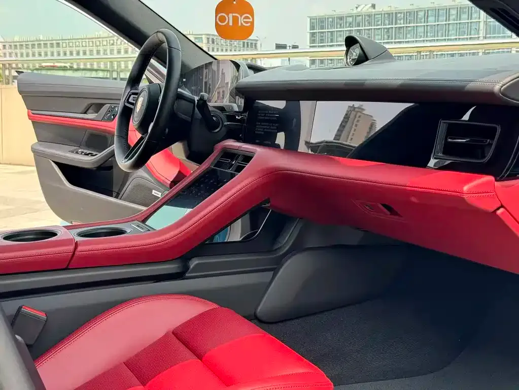 Porsche Taycan 2021 из CN, фото 9