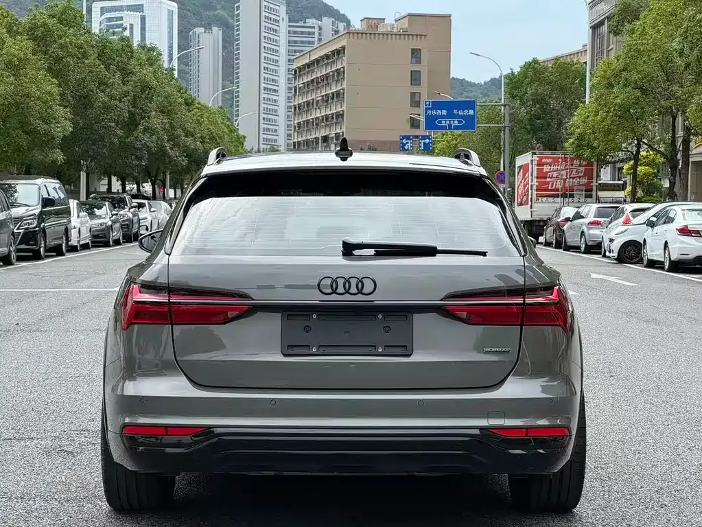 Audi A6 (Import) 2023 из CN, фото 5