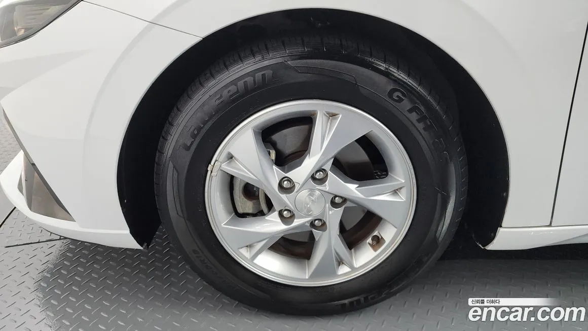 Hyundai AVANTE 2021 из KR, фото 5