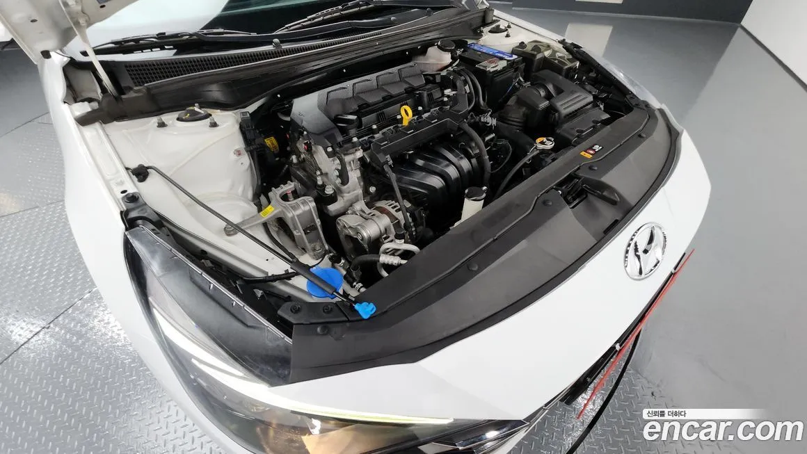 Hyundai AVANTE 2021 из KR, фото 6