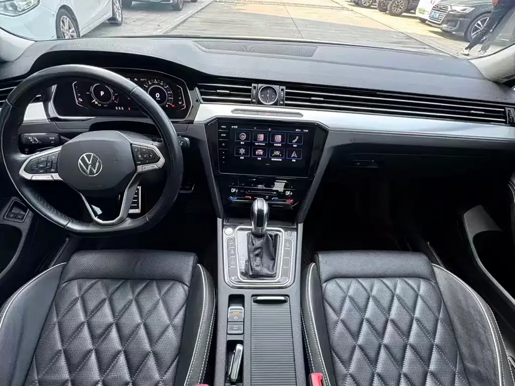 [object Object] Magotan GTE PHEV 2022 из CN, фото 6