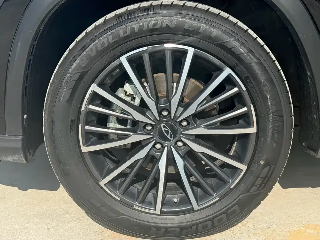 Chery Tiggo 8 PRO — фото 7