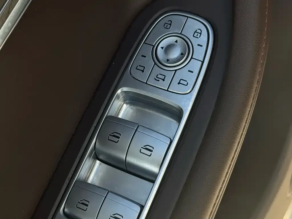 Chery Tiggo 8 PRO — фото 8