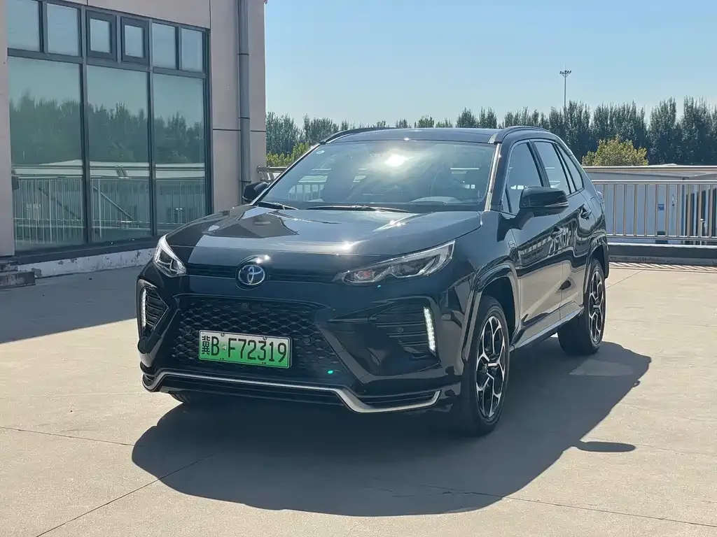 Toyota Wildlander New Energy 2023 из CN, фото 1