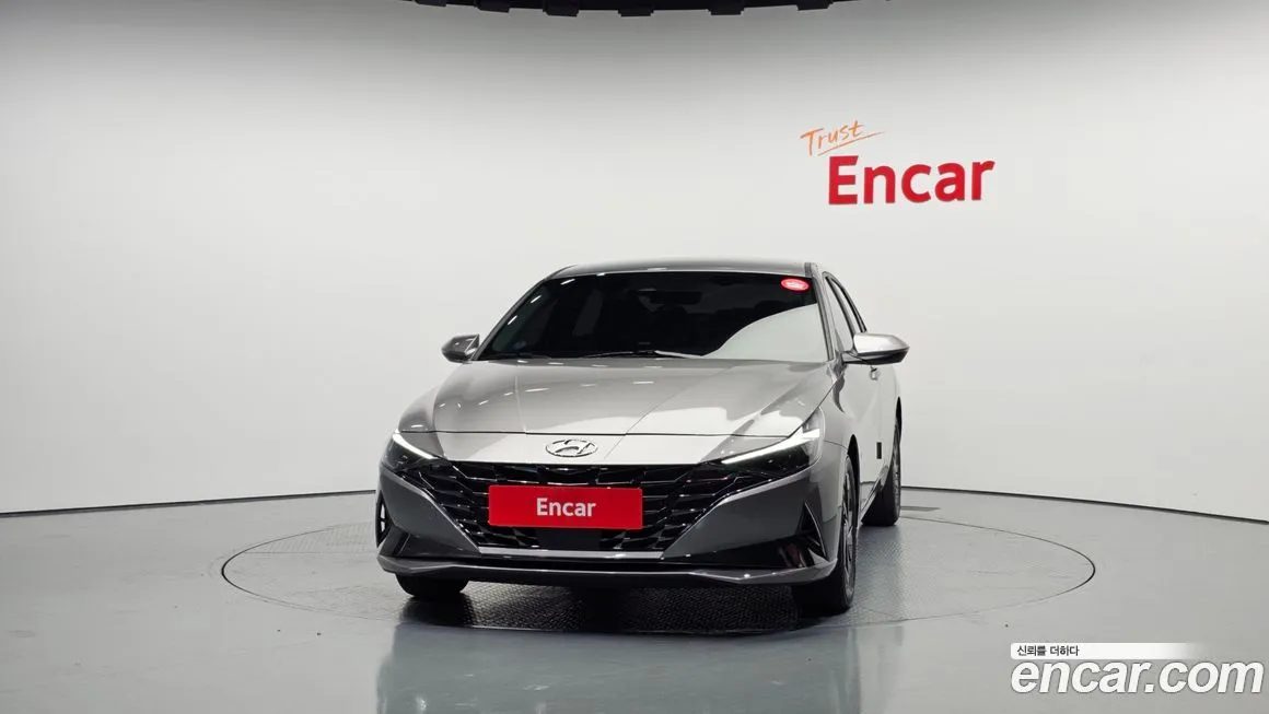 Hyundai AVANTE — фото 3