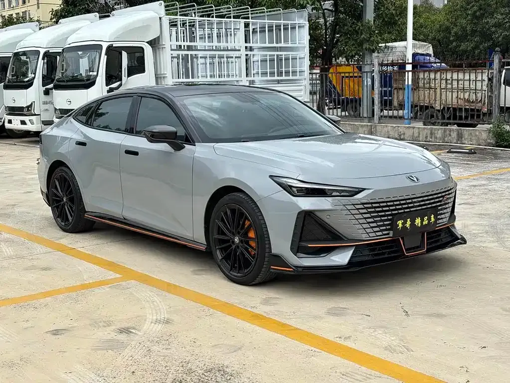 Changan UNI-V 2022 из CN, фото 3