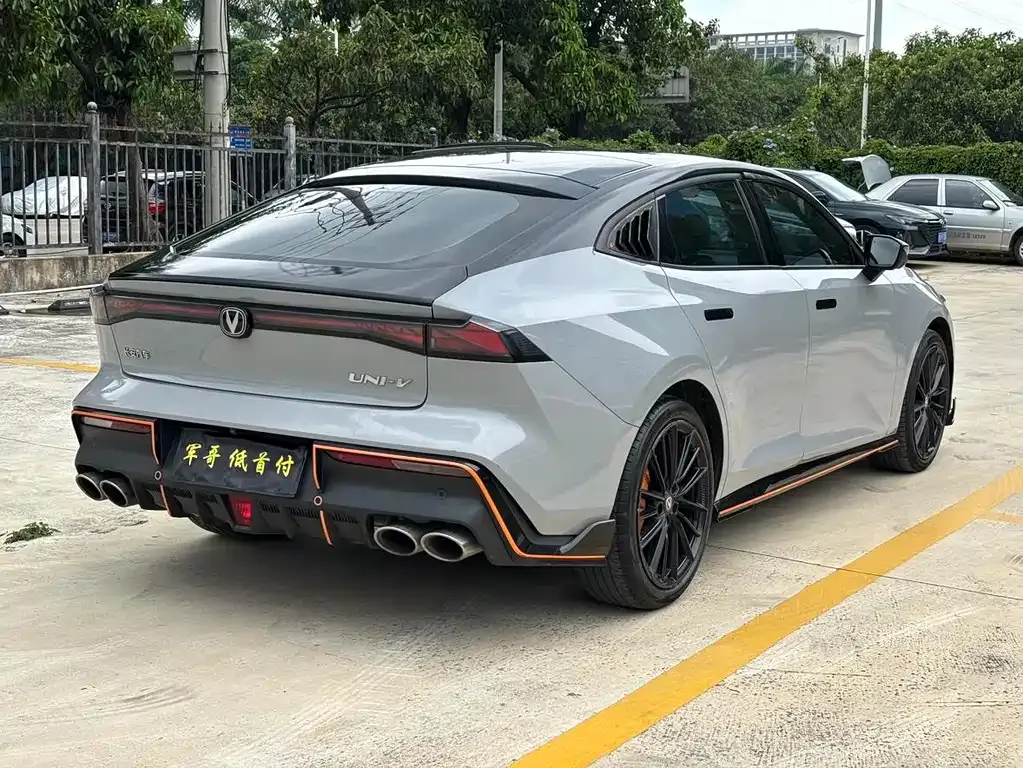 Changan UNI-V 2022 из CN, фото 5