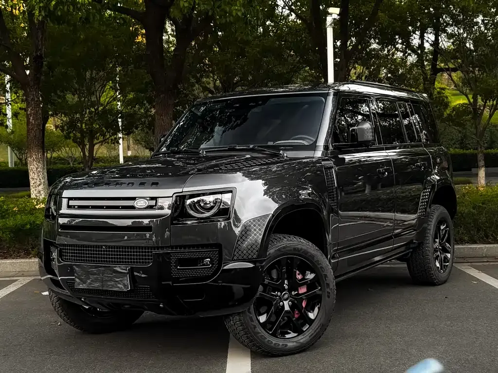 Land Rover Defender 2023 из CN, фото 1