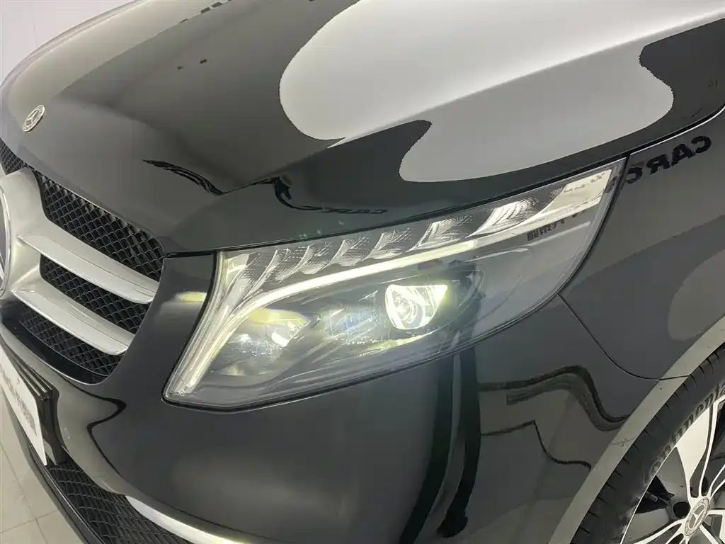 Mercedes-Benz V-Class 2024 из CN, фото 6