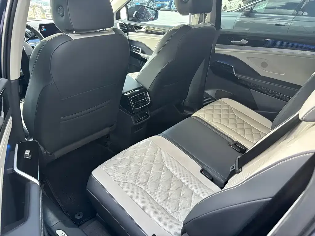 Volkswagen ID.6 Crozz 2022 из CN, фото 6